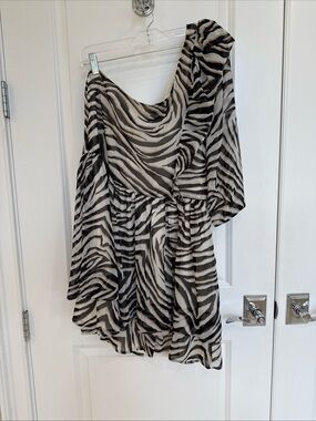 NWT express Rachel Zoe One-Shoulder Zebra Print Mini Dress